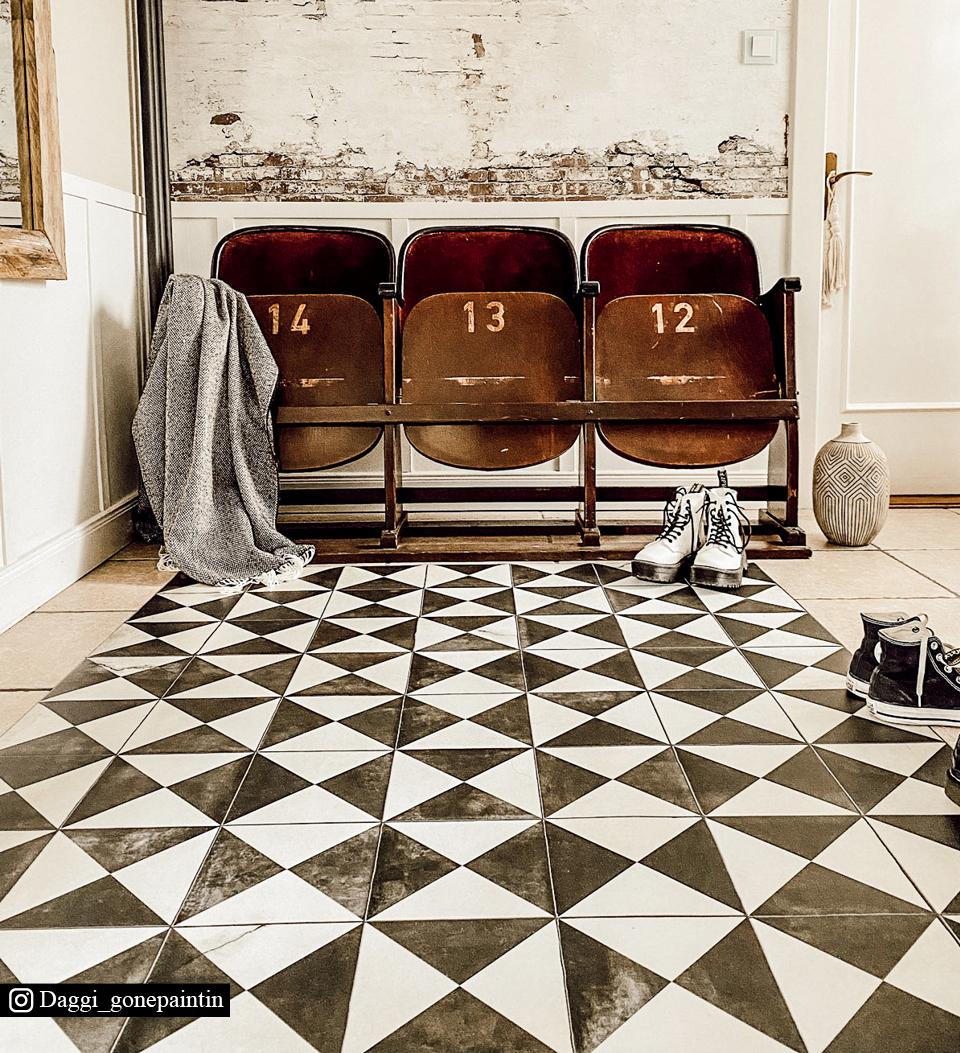 Borgo Black & White Antique - שטיח פי וי סי