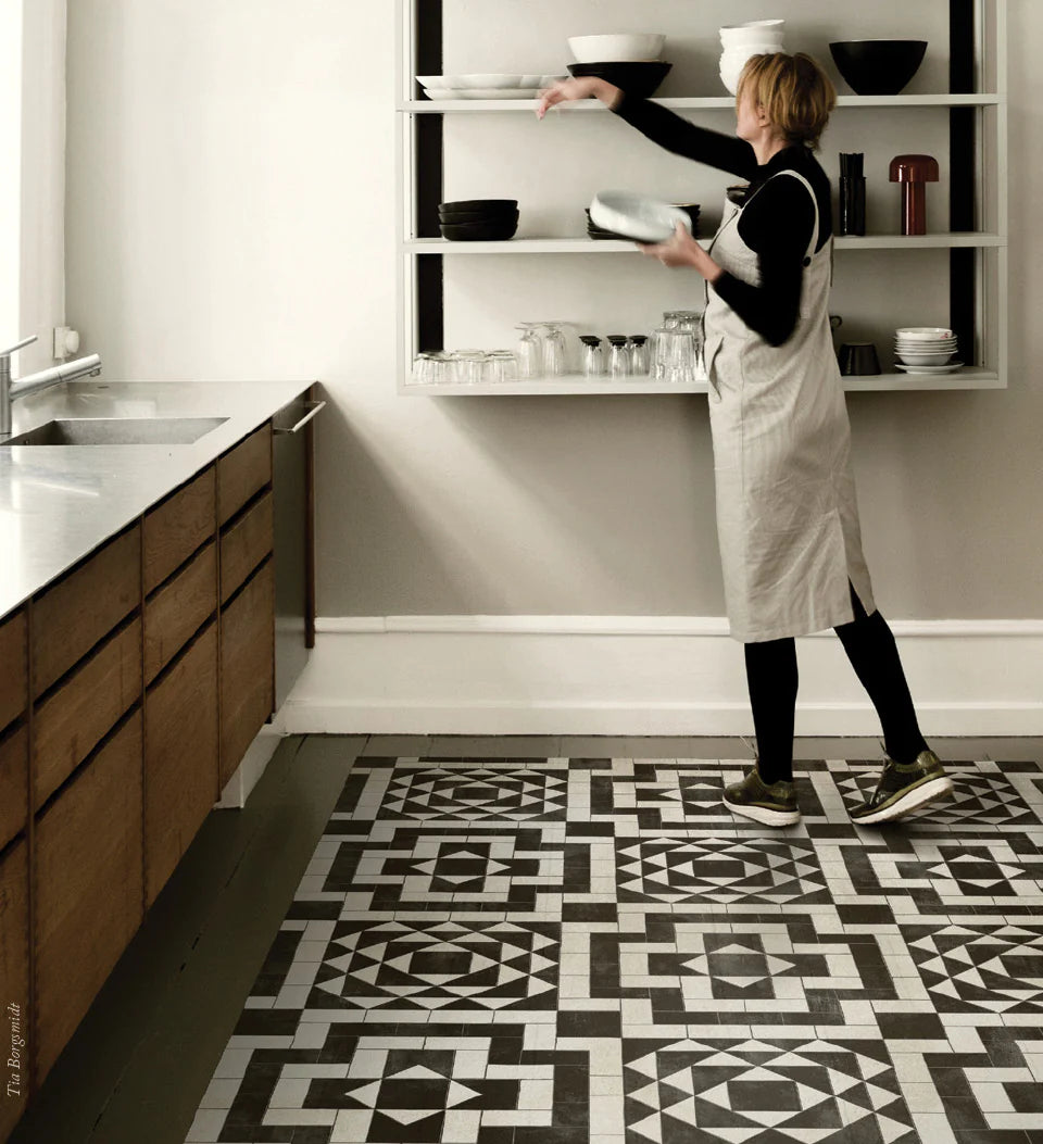 Geometric Tile Antique Vinyl rug