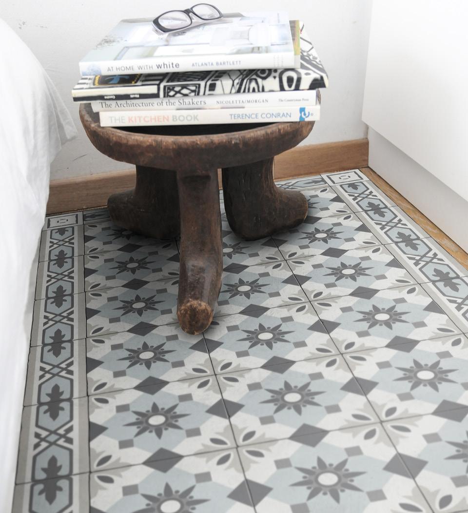 Amsterdam Light Blue Concrete - שטיח פי וי סי