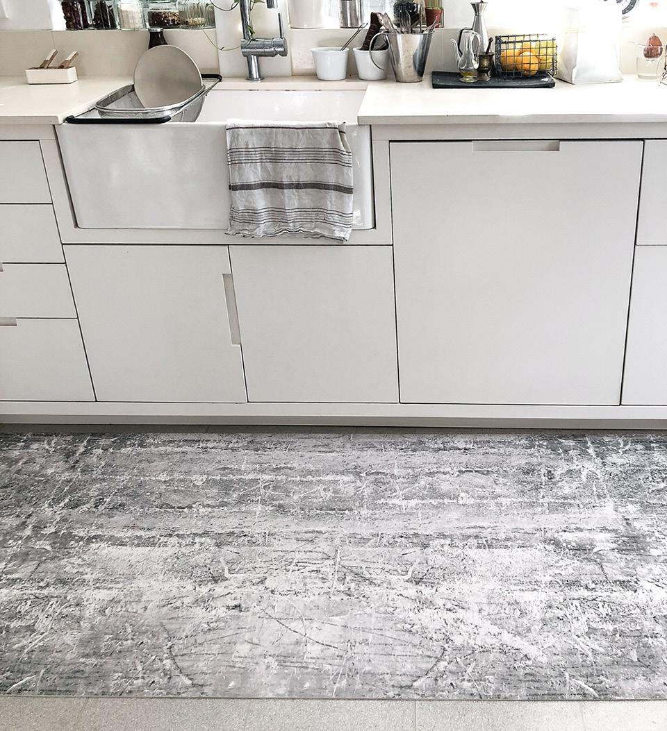 Concrete Rough Vinyl Rug