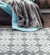 Barcelona Light Blue - שטיח פי וי סי