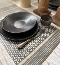 Tribal Scales - פלייסמט פי וי סי