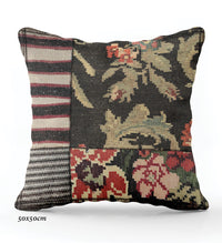 Quilt Kilim Lasi Cushion