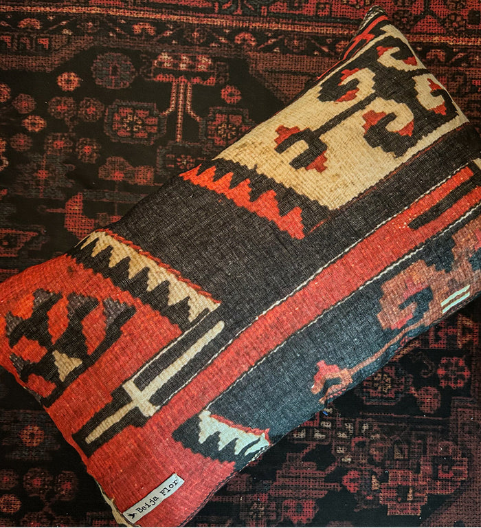Quilt Kilim Akra - כרית פשתן