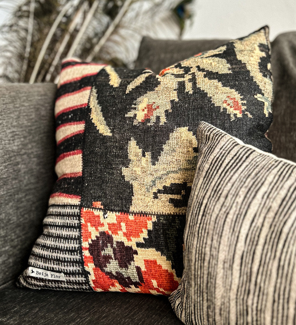 Quilt Kilim Lasi - כרית פשתן