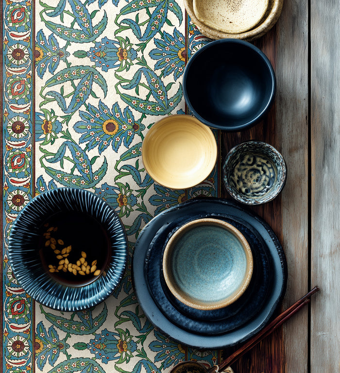 Armenian Lucca - ראנר שולחן פי וי סי