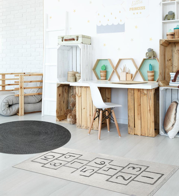 Beija Kid Vinyl rug